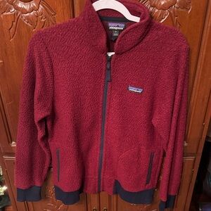 Patagonia zip up fleece jacket